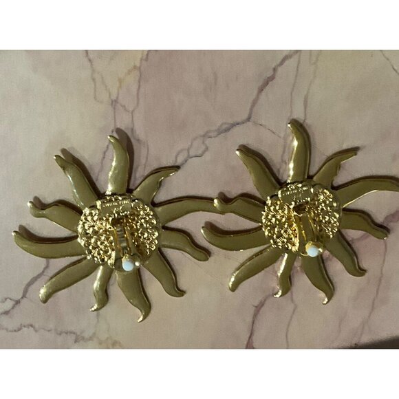 NWT Rowen Rose Gold Sunburst Earrings - Picture 6 of 12